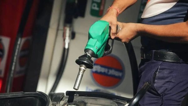 No Change in Petrol, Diesel Prices as LPG Cylinder Cost Increases Nationwide