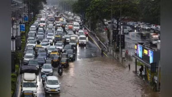 Mumbai Weather Update: Temperature Drops Nearly 10°C After Heatwaves, Brings Much-Needed Relief