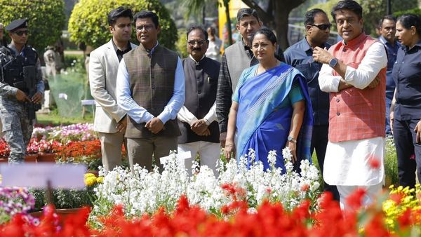 Delhi Turns Floral Hub As CM Rekha Gupta Opens NDMC’s Grand Flower Festival Featuring 48 Varieties