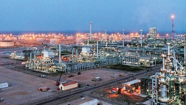 Reliance Steps Up LPG Output At World’s Largest Jamnagar Refining Hub To Ensure Stable Fuel Supply In India
