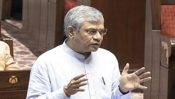Middle East Crisis: Cabinet Approves ₹12,980 Crore Maritime Insurance Pool