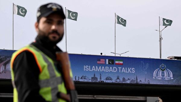 Pakistan Deploys Fighter Jets To Saudi Arabia Amid Iran Tensions, Hosts Key US-Iran Talks In Islamabad