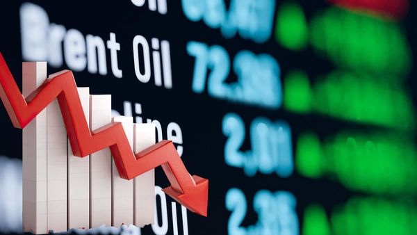 Israel-Lebanon Ceasefire Begins As Oil Prices Drop 10% Amid Hormuz Assurance