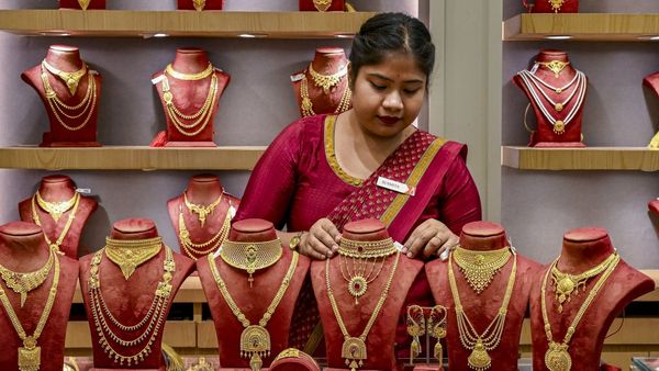 Gold Rate In Chennai & Madurai Today April 15: Check Latest Price In Lalitha Jewellery, GRT, Saravana Stores