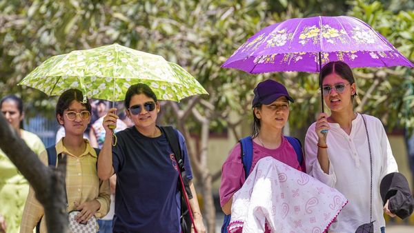 Tamil Nadu Weather: Karur Hits 40.8°C as Yellow Alert Issued for Heatwave