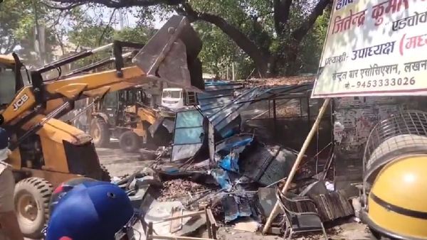 Lucknow Demolition Drive Targets Encroachments Near Court Complex