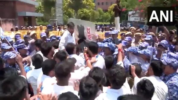 “Children Of The Wealthy Will Secure Seats”: Youth Congress Targets BJP During NEET-UG Leak Protest In Delhi