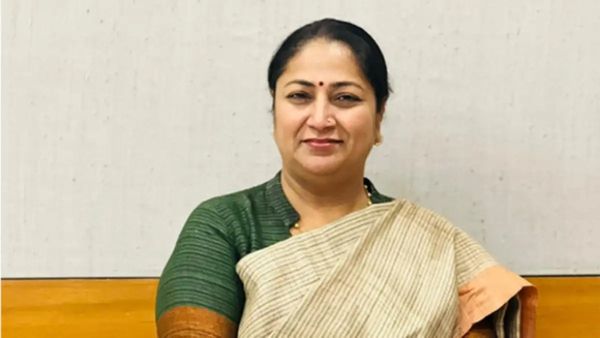 Heat Wave Alert: Delhi CM Rekha Gupta Orders Mandatory Midday Rest For Workers In Delhi