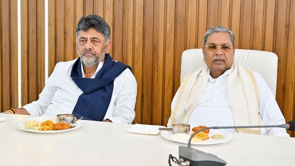 Will Siddaramaiah Resign Despite Guv Gehlot’s Absence? Karnataka Buzz Intensifies After Breakfast Meet