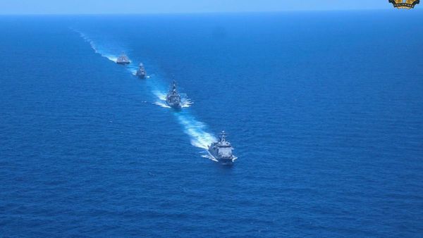 Chinese Military Expands Fleet of Underwater 'Predator' Unmanned Subs
