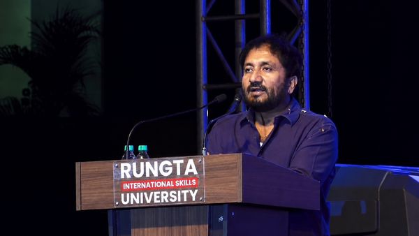 Anand Kumar of Super 30 Inspires Students at Rungta University with a Message of Hard Work and Self-Belief