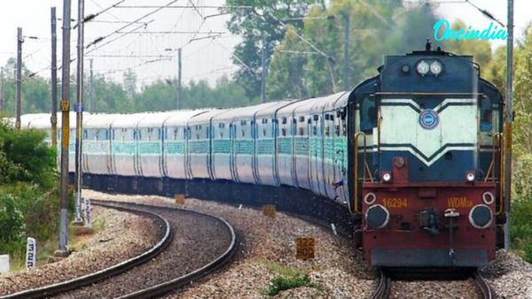 IRCTC Takes Legal Action Against 14 Food Delivery Operators, Issues Fresh Advisory For Train Passengers