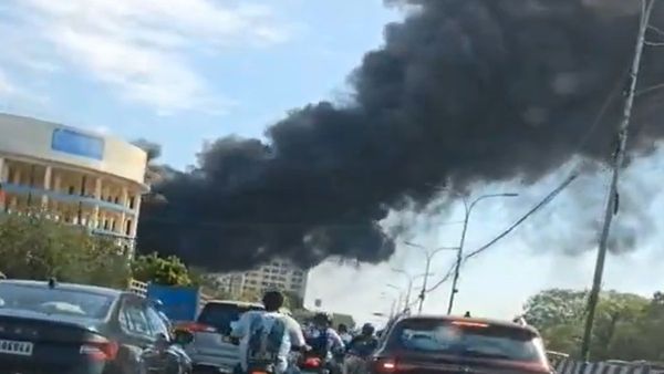 Chennai: Massive fire at Dump Yard Guts Over 100 Seized Vehicles