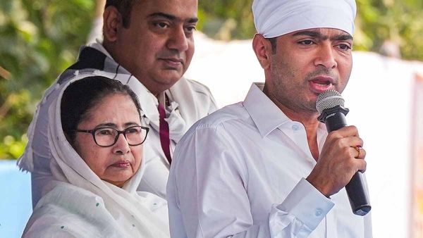 CID Reaches Mamata Banerjee's Home, Abhishek's Office in MLA Signature Forgery Probe