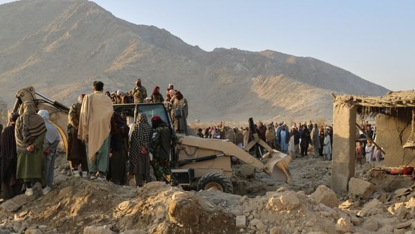 Pakistan Launches Attack on Afghanistan; 13 Dead, 11 Children Among Victims