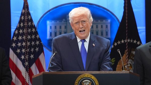 US Senate Rebukes Trump Over Iran War Powers in Bipartisan Vote