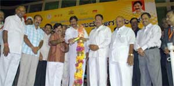 ಎಲ್ಲ ಜಿಲ್ಲೆಗಳಲ್ಲಿ ಉದ್ಯೋಗ ಮೇಳ : ಬಚ್ಚೇಗೌಡ