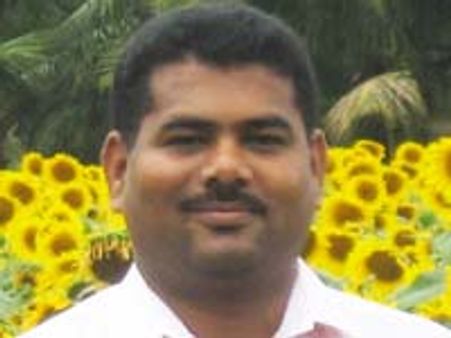 ಕ್ಲಾಸ್ ರೂಮ್‌ನಲ್ಲಿ ಡಾಕ್ಟರ್ ಇದ್ದಾರೆಯೆ?