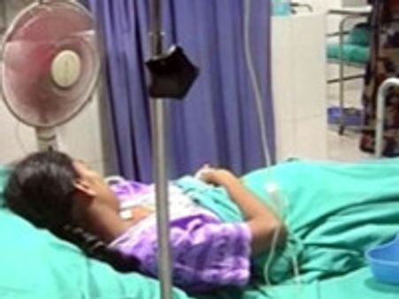 ರ‌್ಯಾಗಿಂಗ್, ಆಂಧ್ರ ವಿದ್ಯಾರ್ಥಿನಿ ಆತ್ಮಹತ್ಯೆಗೆ ಯತ್ನ