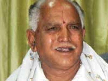 ಸಂಘರ್ಷ, ಸವಾಲುಗಳ ನಡುವೆ ಸರಕಾರಕ್ಕೆ ವರ್ಷ