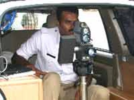 ಟ್ರಾಫಿಕ್ ಪೊಲೀಸರ ಕೈಯಲ್ಲಿ ಹೈಟೆಕ್ ಇಂಟರ್‌ಸೆಪ್ಟರ್!