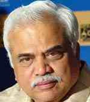 ರೆಡ್ಡಿಗಳ ಋಣಕ್ಕೆ ಬಿದ್ದ ಚಡ್ಡಿ ಸರ್ಕಾರ: ದೇಶಪಾಂಡೆ