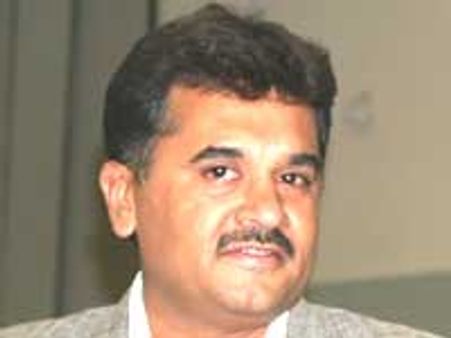 ತಲೆಬರಹ : ನೂರೆಂಟು ಮಾತು ಕೇಳಲು ಭಾನುವಾರ ಬನ್ನಿ