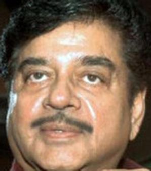 ಅಡ್ವಾಣಿ ಉತ್ತರಾಧಿಕಾರಿ ಶತ್ರುಘ್ನ ಸಿನ್ಹಾ,?