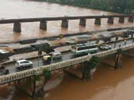 ಪ್ರಕೃತಿ ವಿಕೋಪ : ತುರ್ತು ಪರಿಹಾರಕ್ಕೆ 5 ಕೋಟಿ ರು.