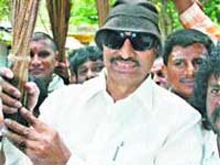 ವಾಟಾಳ್ ನಾಗರಾಜ್, ನಾರಾಯಣಗೌಡ ಬಂಧನ