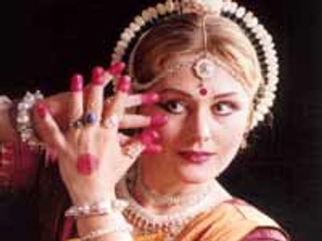 ಸ್ವೀಡಿಷ್ ಕಲಾವಿದೆ ಅನಿಟ್ಟೆ ಪೂಜಾಗೆ ಒಲಿದ ಓಡಿಸ್ಸಿ