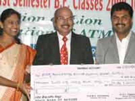 ತ್ಯಾವರೆಕೊಪ್ಪ ಸಿಂಹ ದತ್ತುಪಡೆದ ರಾಘವೇಂದ್ರ