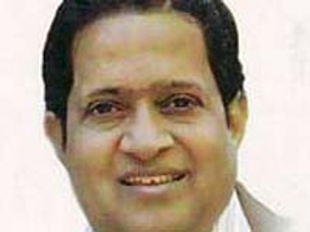 ಎಸ್. ಷಡಕ್ಷರಿಯವರ ಕ್ಷಣ ಹೊತ್ತು ಆಣಿ ಮುತ್ತು