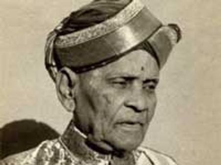 ಮಹಾನವಮಿಯಂದು ಸರಸ್ವತಿ ದೇವಿ ಆರಾಧನೆ