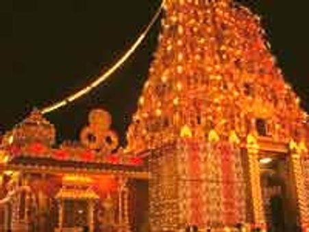 ಕುದ್ರೋಳಿ ಮೆರವಣಿಗೆ ಬಂತು, ದಾರಿಬಿಡಿ