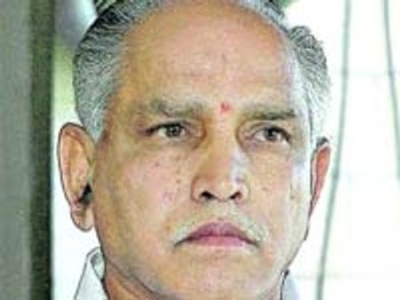 ಪ್ರವಾಹ ಪೀಡಿತ ಪ್ರದೇಶಕ್ಕೆ 100 ಕೋ ಪರಿಹಾರ