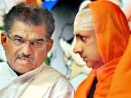 ನೆರೆ ಸಂತ್ರಸ್ಥರಿಗೆ ನೆರವಿನ ಮಹಾಪೂರ