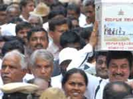 ಪ್ರವಾಹ : ಅ.10 ರಂದು ಸರ್ವಪಕ್ಷಗಳ ಸಭೆ