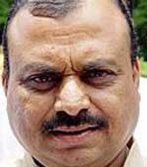 ಕೋರ್ ಕಮೀಟಿಯಲ್ಲಿ ಬಲಾಢ್ಯರ ಬಿಕ್ಕಟ್ಟು