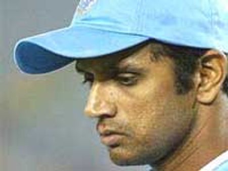 ಶಿವಸೇನೆಯಿಂದ ದ್ರಾವಿಡ್ ಮೇಲೆ ಟೀಕಾ ಪ್ರಹಾರ