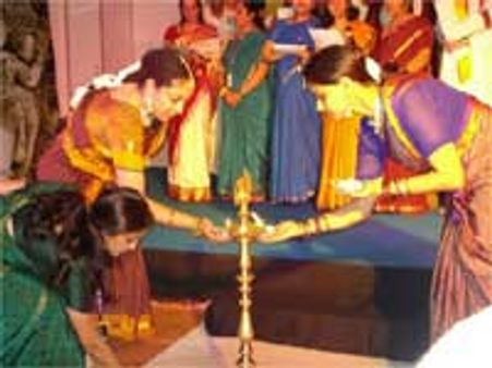 ಅಲ್ಕಟೆಲ್ ಲ್ಯೂಸೆಂಟ್ ನಲ್ಲಿ ನಾಡಹಬ್ಬ