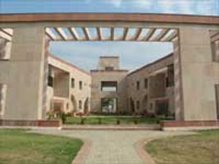 ಐಐಎಂ ಇಂಧೋರ್ ಪ್ರಾಧ್ಯಾಪಕಿ ಭೀಕರ ಹತ್ಯೆ