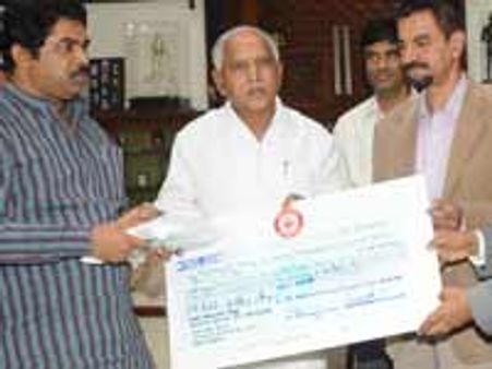 ಸಂತ್ರಸ್ತರಿಗೆ ಕೆಎಸ್ಸಾರ್ಟಿಸಿಯಿಂದ 4.36 ಕೋಟಿ ರು