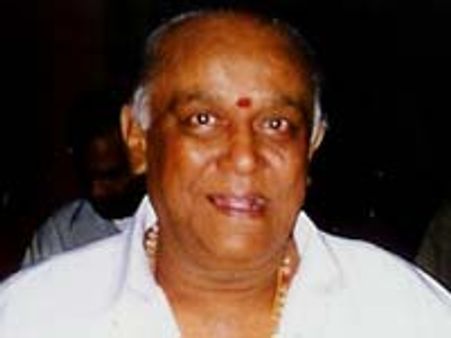 ಹಿರಣ್ಣಯ್ಯ ಬಯಲು ರಂಗಮಂದಿರ ಉದ್ಘಾಟನೆ