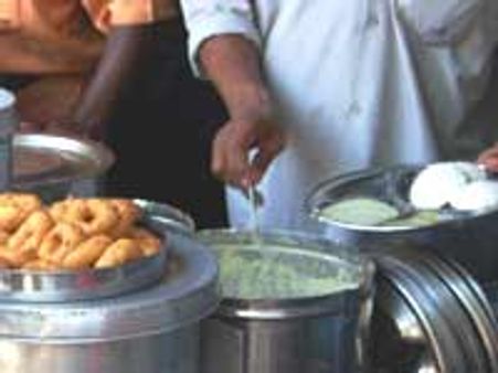 ಬೆಂಗಳೂರು ದರ್ಶಿನಿ ಹೋಟೆಲ್ ಚಿರಂಜೀವಿ ಭವ