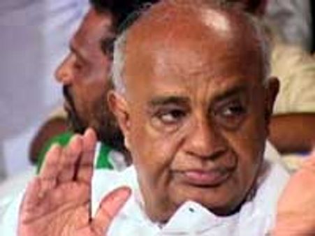 ಬಸು ತ್ಯಾಗದಿಂದ ಪ್ರಧಾನಿಯಾದೆ: ದೇವೇಗೌಡ