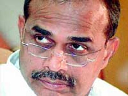 ವೈಎಸ್ಆರ್ ಸಾವಿನ ಹಿಂದೆ ಅಂಬಾನಿಗಳ ಕೈವಾಡ ?