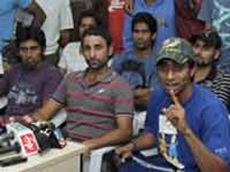 ಹಾಕಿ ಸ್ಟಿಕ್ ಗೆ ಸಹಾರಾ ಉರುಗೋಲು