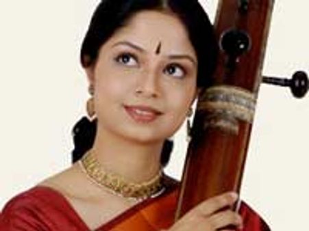 ಬ್ರಿಗೇಡ್ ಮಿಲೇನಿಯಂನಲ್ಲಿ ಒಲವೇ ಜೀವನ