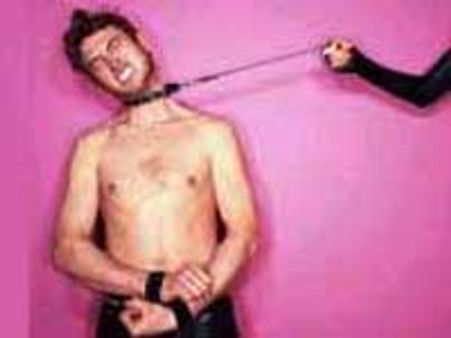 ಗಂಡಂದಿರ ಮೇಲೆ ದೌರ್ಜನ್ಯಕ್ಕೆ ಪ್ರತಿಭಟನೆ